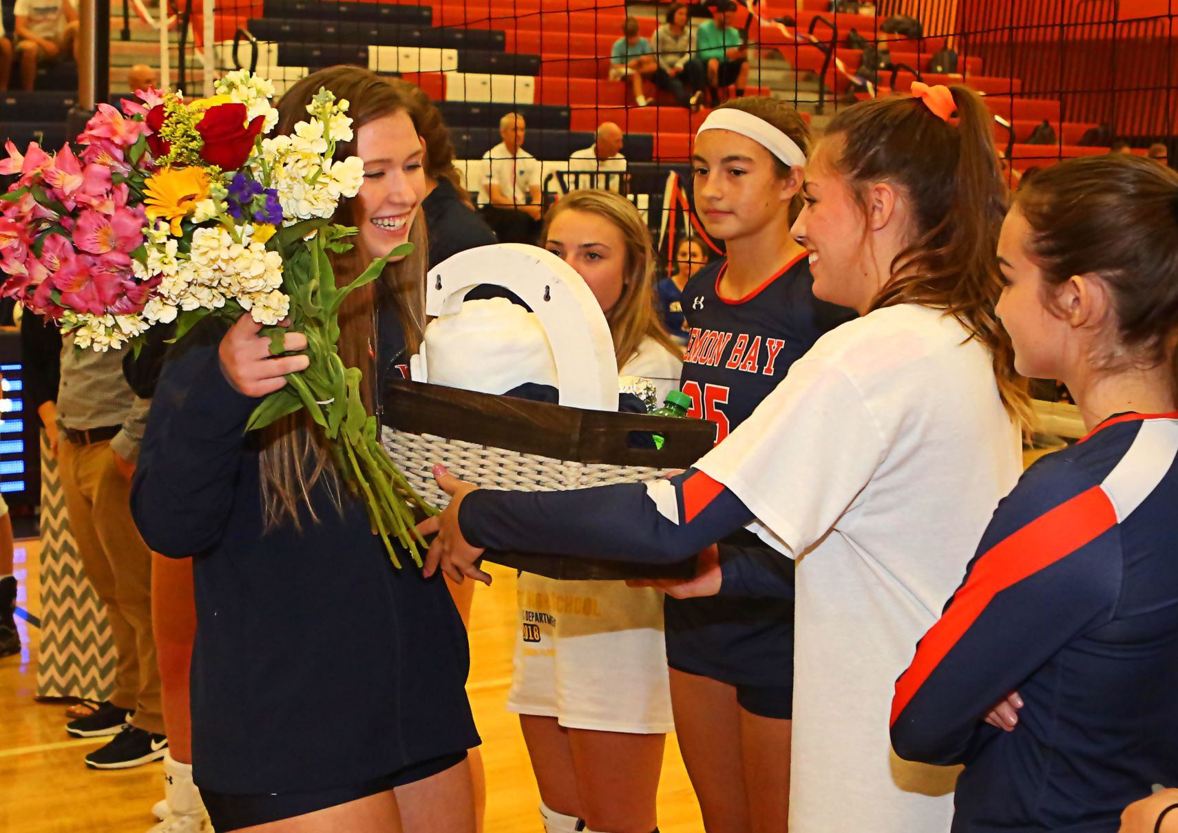ESvolleyseniors101018c.jpg